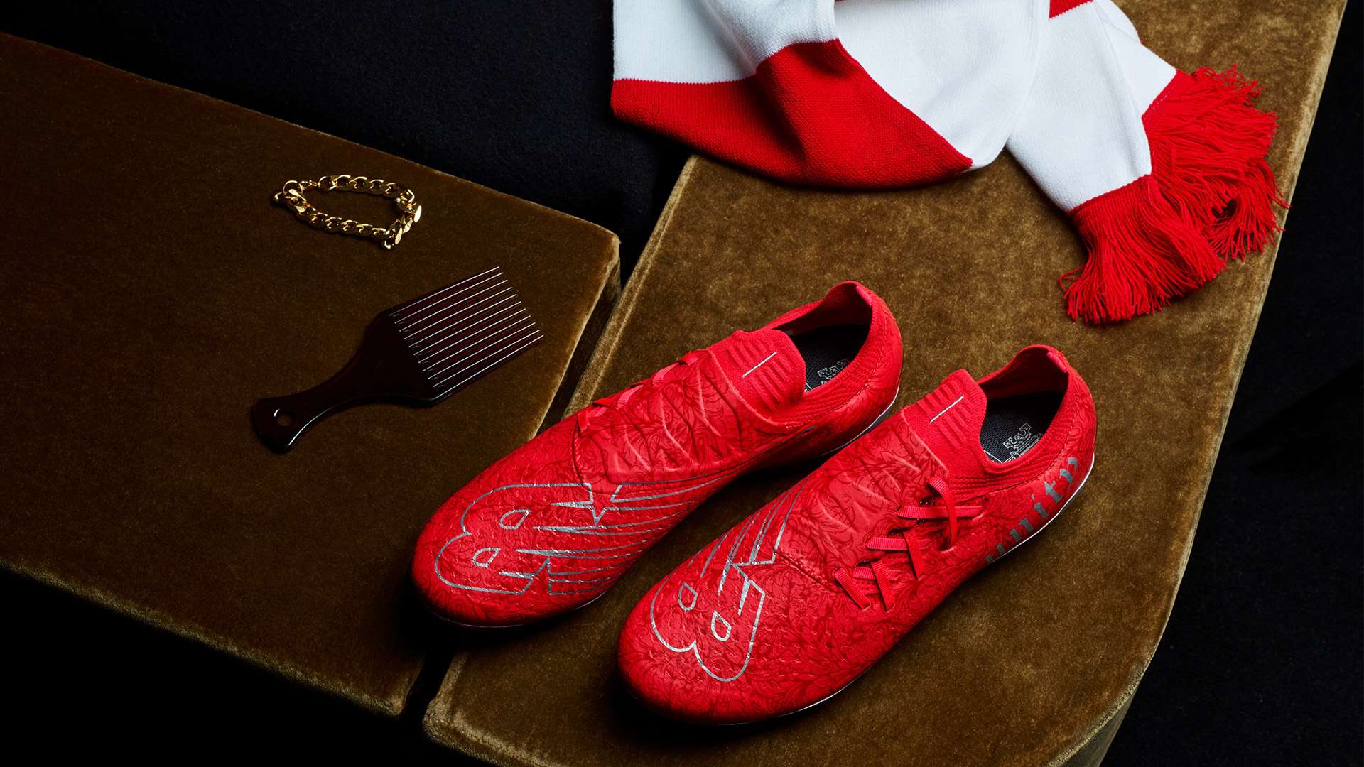 迷翘首以盼 迷翘首以盼